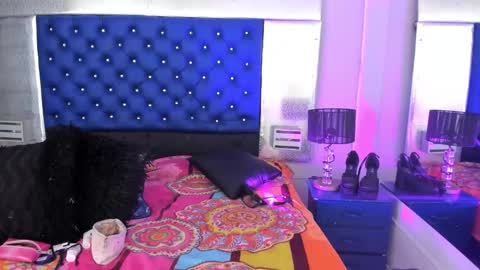 evanllelyne online show from 11-26-25, 11:55