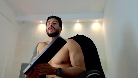 E V A N S online show from 03-13-26, 11:44