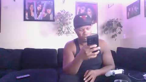 Snapshot of evanschris2048 chatting on 11-05-25, 07:03 evanschris2048 online show from 11-05-25, 07:03