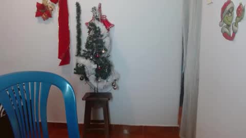 Victoria online show from 12-15-24, 04:48