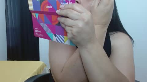 Victoria online show from 09-21-25, 03:46