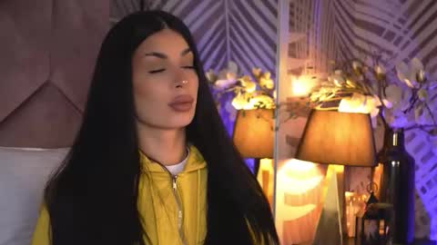 EvaRhea online show from 02-02-26, 04:00