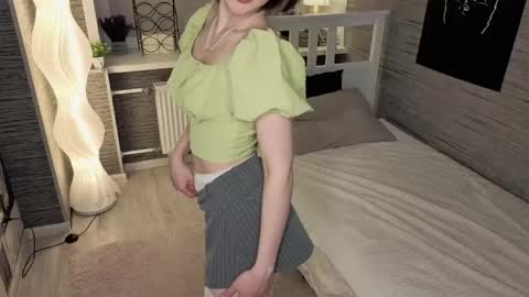 Eva online show from 05-18-26, 07:31