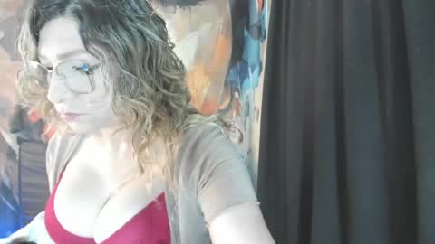 Snapshot of evasaenz21 chatting on 04-17-26, 08:56 evasaenz online show from 04-17-26, 08:56