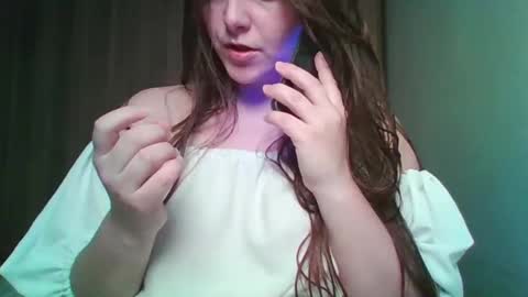 evasapples2026 online show from 05-09-26, 12:32
