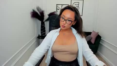 Snapshot of evasarazardje chatting on 09-30-25, 11:26 evasarazardje online show from 09-30-25, 11:26