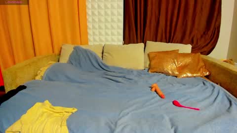 Eva online show from 05-19-26, 12:05