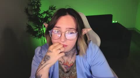 EvaTheWitcher online show from 06-22-26, 02:02