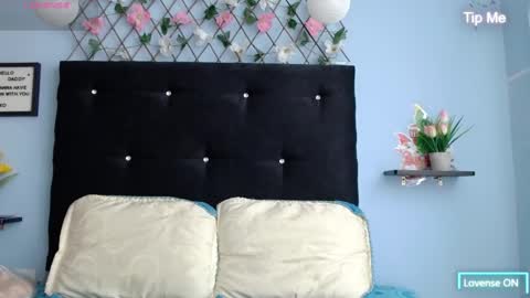 Snapshot of evatits_1 chatting on 02-13-25, 12:00 Eva Carter online show from 02-13-25, 12:00