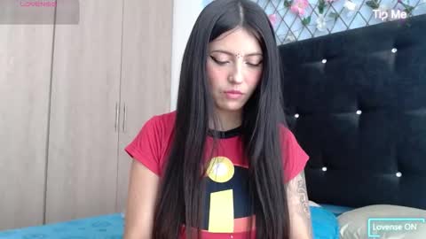Snapshot of evatits_1 chatting on 09-11-25, 12:38 Eva Carter online show from 09-11-25, 12:38