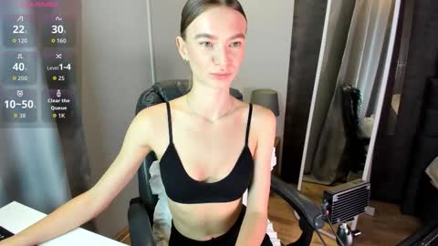 Eva online show from 11-08-25, 01:06