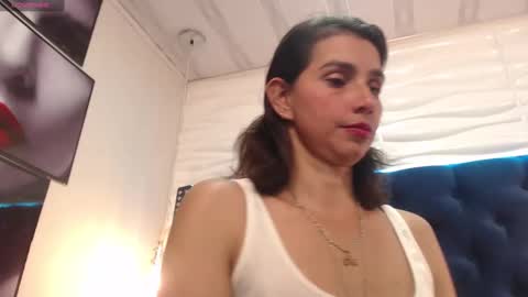  Eva  online show from 01-30-25, 10:41