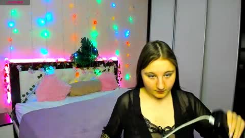  Eva  online show from 02-12-26, 09:04