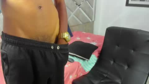 Snapshot of evaxemma chatting on 04-16-26, 01:56 Eva And Emmanuel online show from 04-16-26, 01:56