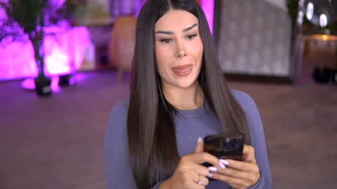 Eva online show from 01-15-25, 11:00