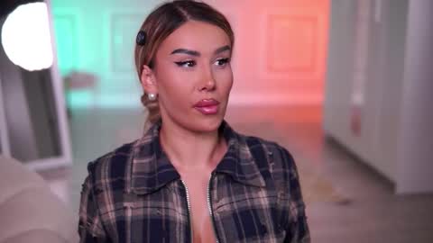 Eva online show from 11-26-25, 08:43