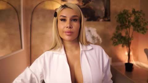 Eva online show from 03-09-26, 09:30