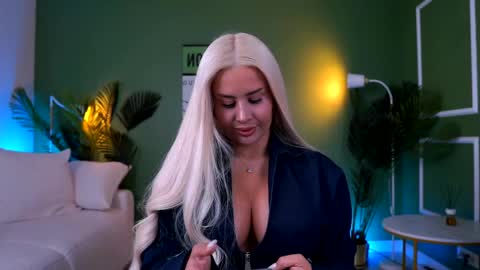 Eva online show from 05-09-26, 10:20