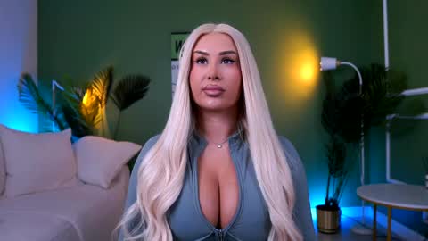 Eva online show from 05-10-26, 10:42