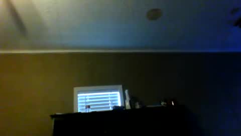 eve1luvsray online show from 05-12-26, 12:19