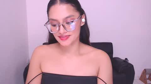 Snapshot of eve_rox18 chatting on 12-02-24, 05:26 Eve Rox18 online show from 12-02-24, 05:26