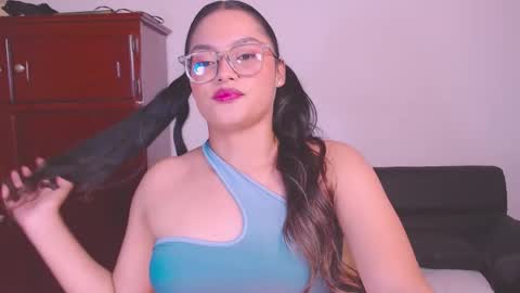 Snapshot of eve_rox18 chatting on 09-13-25, 07:52 Eve Rox18 online show from 09-13-25, 07:52