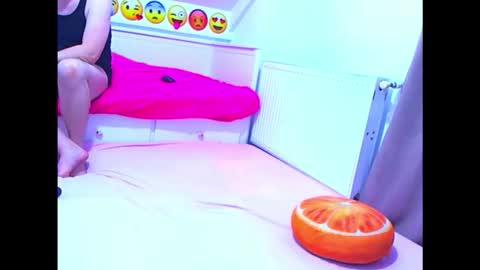 EVEANDMAX online show from 03-23-26, 08:02