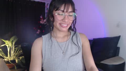 Kissed by an angel  IG evee  lyn20 online show from 12-12-24, 05:52