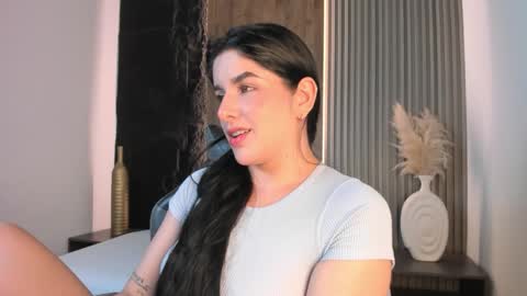 E V E L I N online show from 03-25-26, 02:28