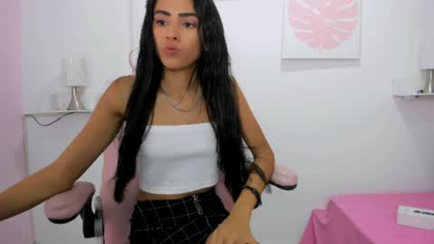 Evelin online show from 04-06-26, 01:03