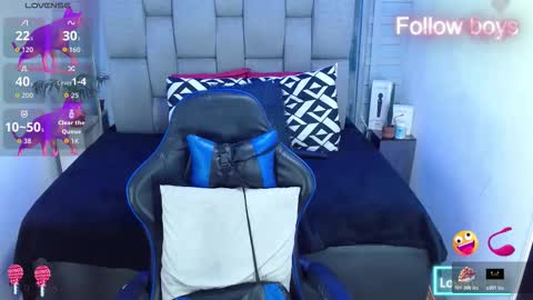 evelin zaens online show from 12-15-25, 05:12