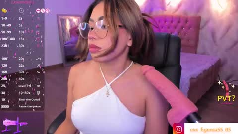 Eveline  online show from 03-12-26, 07:09