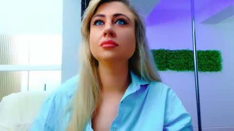 EvelinHill online show from 03-15-26, 05:02