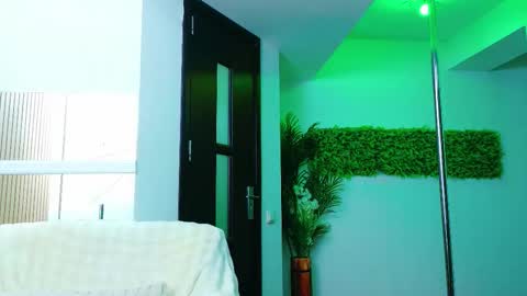 EvelinHill online show from 03-16-26, 04:51