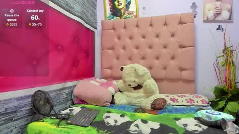 evelinks1 online show from 02-02-26, 08:51