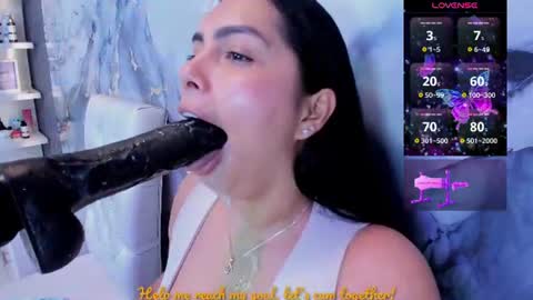 Evelinn belen online show from 06-22-26, 04:15