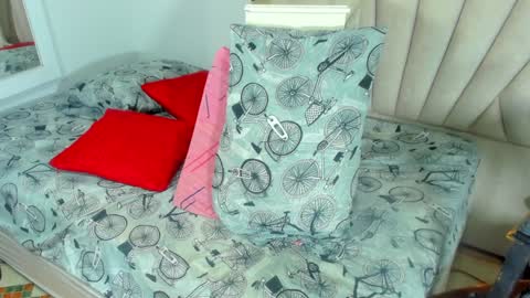 DAYANITA online show from 12-18-24, 10:24