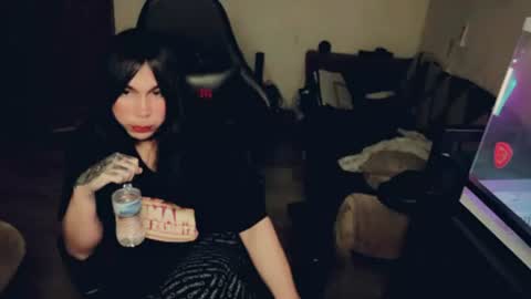 evelyn420521 online show from 07-14-26, 07:35
