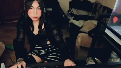 evelyn420521 online show from 07-17-26, 06:13