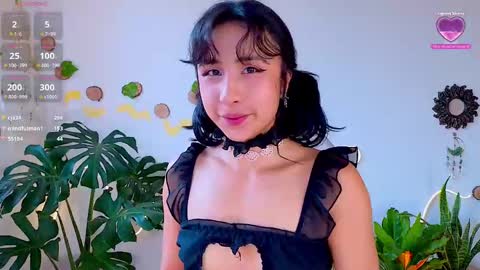 Snapshot of evelyn_chelle chatting on 03-07-25, 09:59 Im Eve or Chelle Next Stream 191224 online show from 03-07-25, 09:59