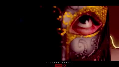 Snapshot of evelyn_chelle chatting on 03-01-26, 11:51 Im Eve or Chelle Next Stream 191224 online show from 03-01-26, 11:51