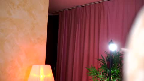 Evelyn online show from 01-12-25, 07:10