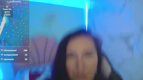 Juliana online show from 12-25-24, 09:00