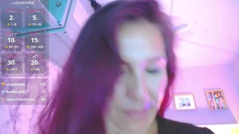 Juliana online show from 01-04-25, 01:42