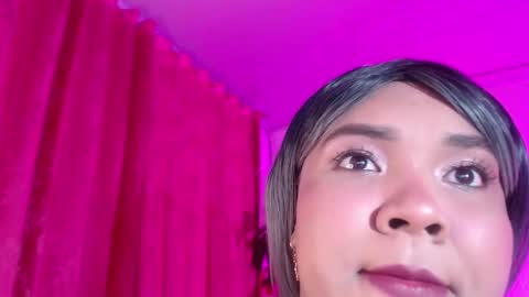 Snapshot of evelyn_sandoval chatting on 02-22-26, 02:24 Evelyn Sandoval online show from 02-22-26, 02:24