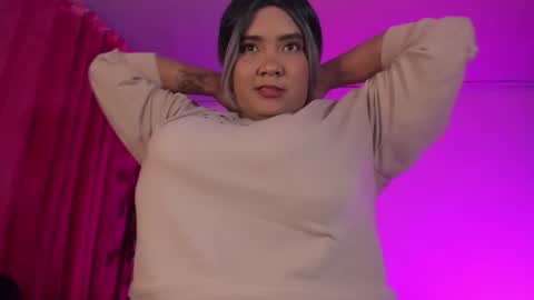 Snapshot of evelyn_sandoval chatting on 03-11-26, 02:17 Evelyn Sandoval online show from 03-11-26, 02:17