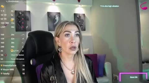 Snapshot of evelynagrey chatting on 02-28-25, 09:47 EvelynaGrey online show from 02-28-25, 09:47