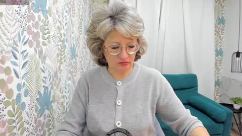Snapshot of evelynblissful chatting on 12-03-24, 05:09 Evelyn online show from 12-03-24, 05:09