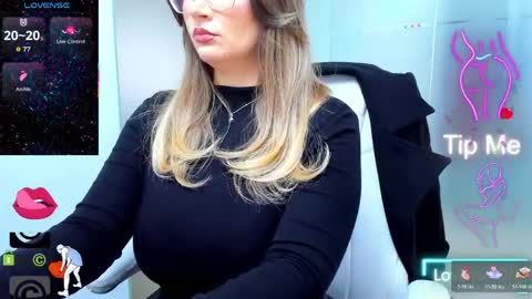 evelyne_rose online show from 04-09-26, 05:07