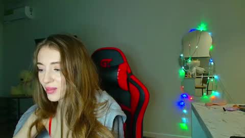 evelynn_mooree online show from 12-09-24, 12:01